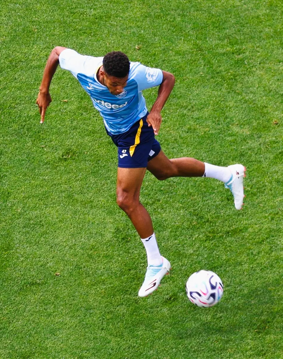 Kaye Furo with the ball